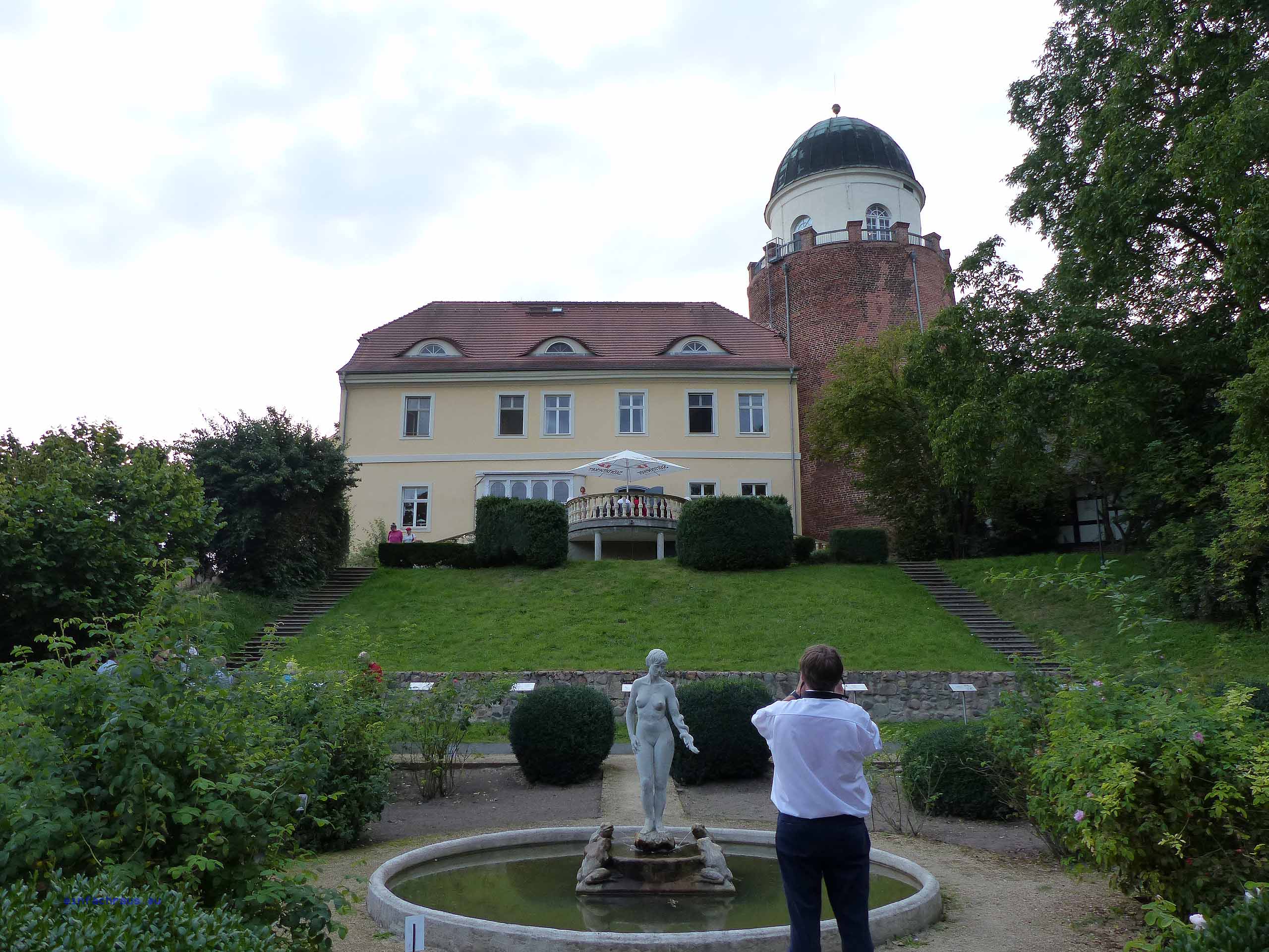 Der Burghügel der Burg Lenzen birgt die Geheimnisse slawischer Siedler, die sich in der Prignitz niedergelassen hatten
