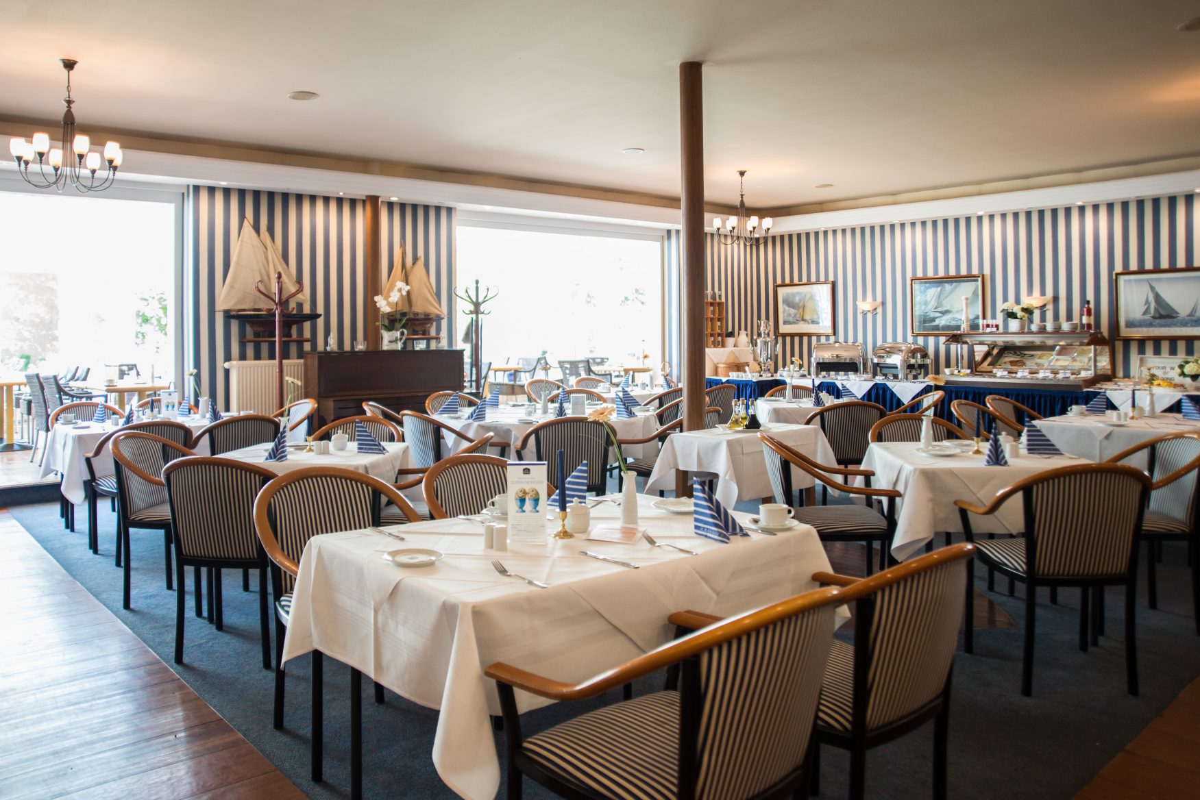 Blick in das Restaurant im Bootshaus Foto: Best Western Seehotel Frankenhorst