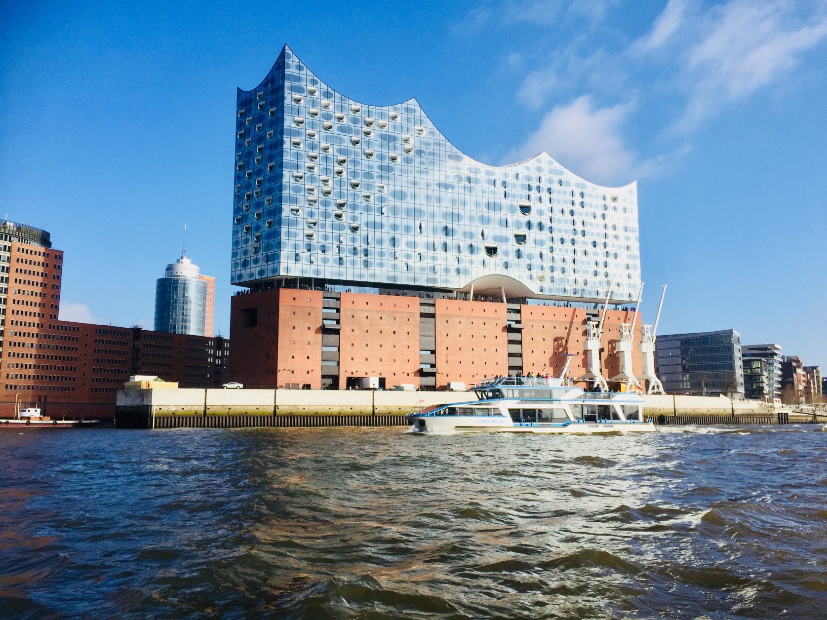 Hamburgs neue Attraktion: Elbphilharmonie Foto: Weirauch