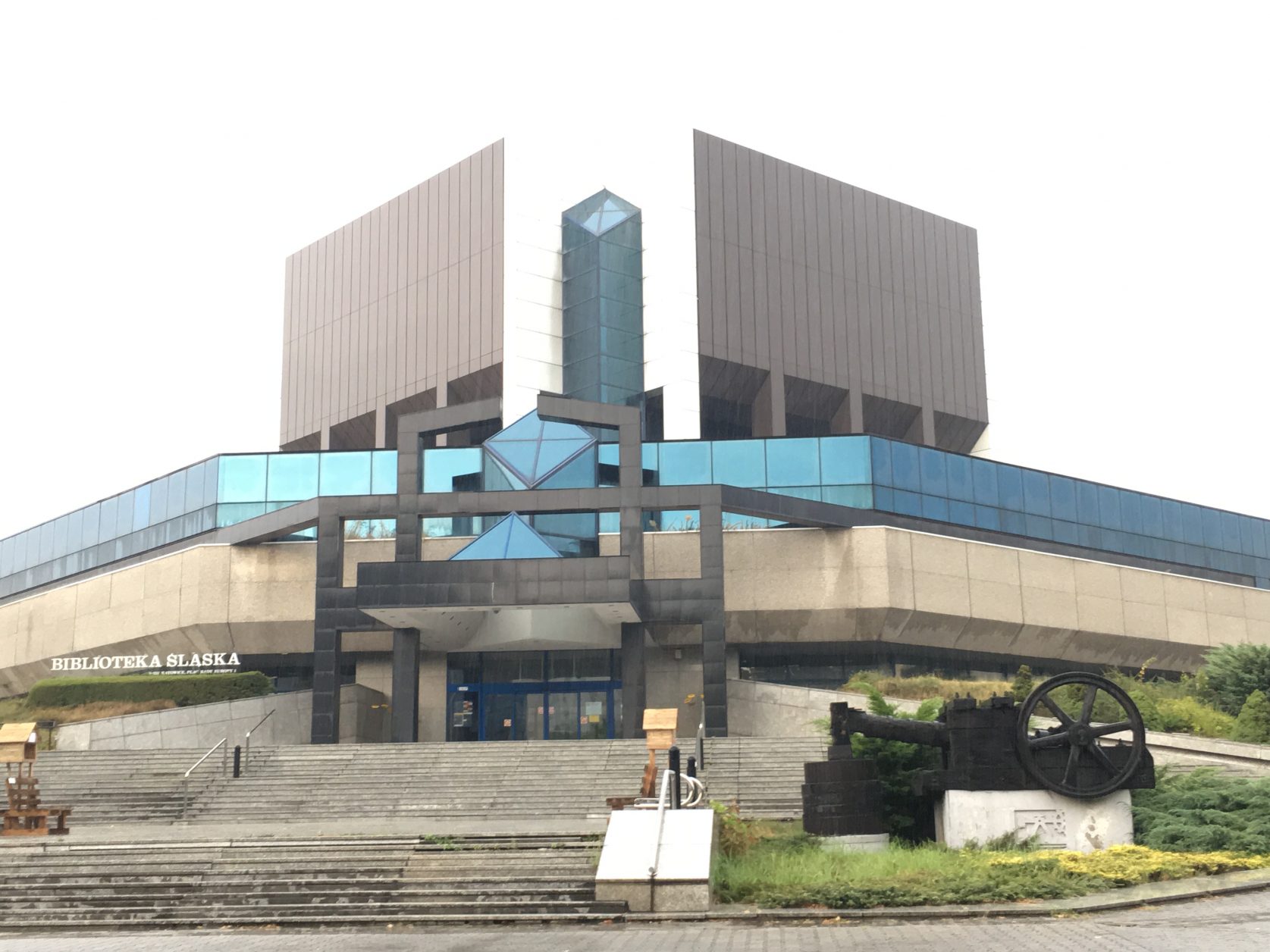 Tempel des Wissens - die Schlesische Bibliothek in Katowice