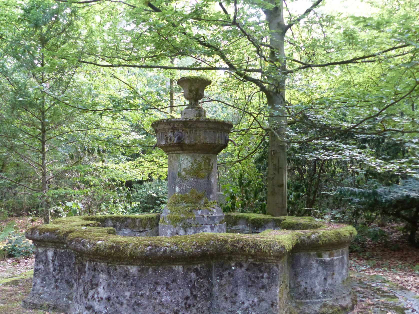 Brunnen Stahnsdorf Brunnen