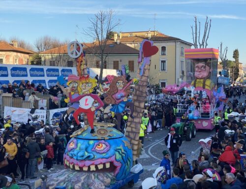 Süsser Karneval in Fano in den Marken