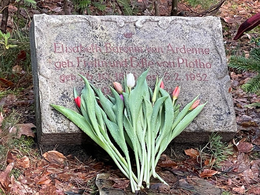 Effi Briest Stahnsdorfer Südwestkirchhof Friedhof
