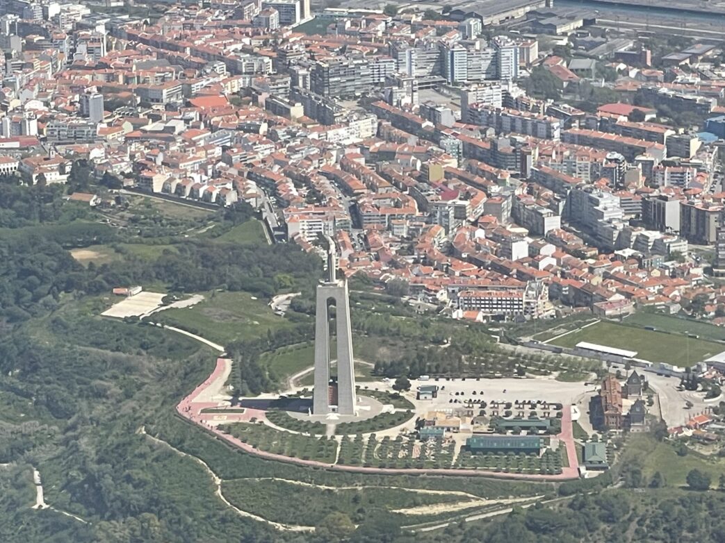 Anflug auf Lissabon in Portugal