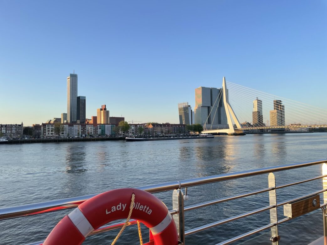 Sonnenaufgang in Rotterdam