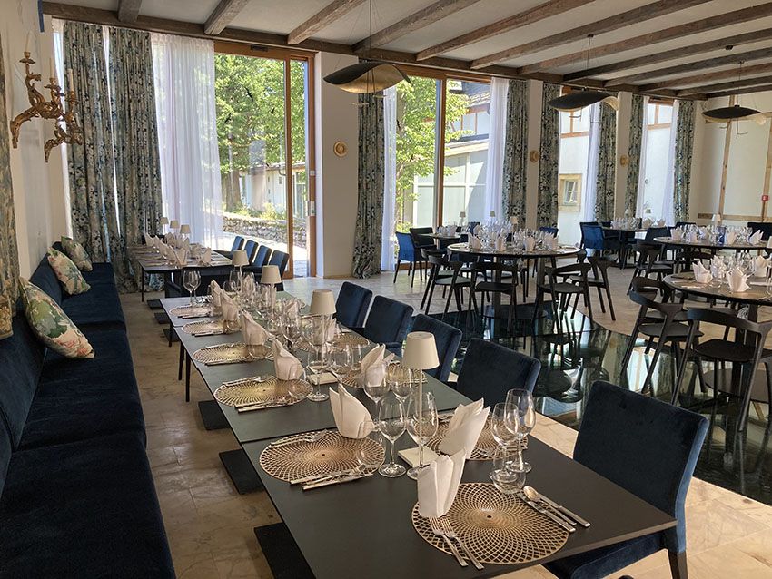 Restaurant mit Blick aufs Wasser im neuen Seehaus von Wernersdorf. Foto: Klaus Klöppel