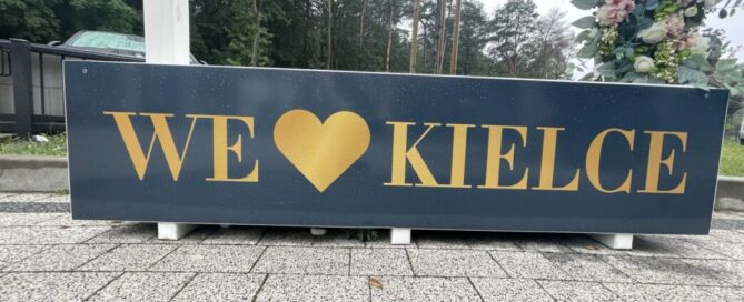 Kielce.Polen22 Geonatur Höhle