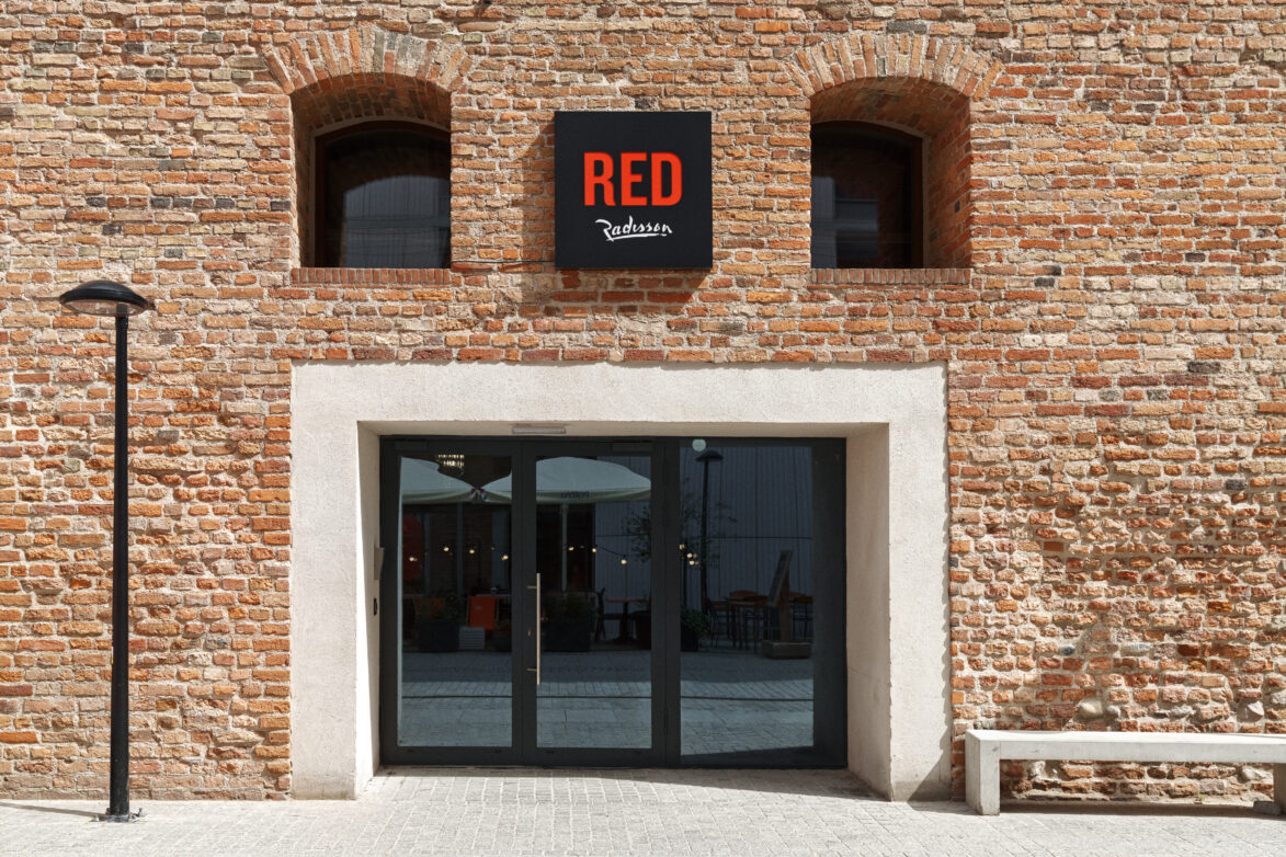 Radisson RED Gdansk_Main Entrance