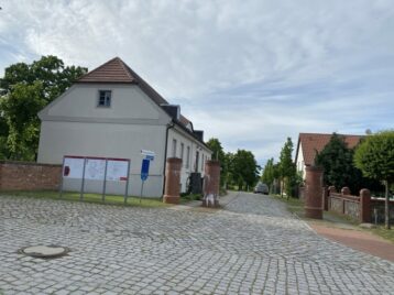 Eingang in den Schlosspark von Schönhausen in der Altmark