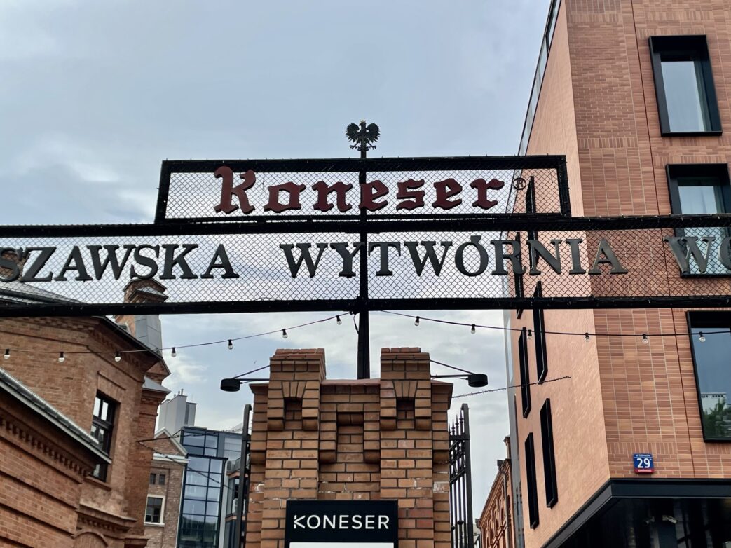Wohn-, Büro- und Einkaufskomplex auf dem Gelände der früheren Wodkafabrik „Koneser“. Foto: Weirauch