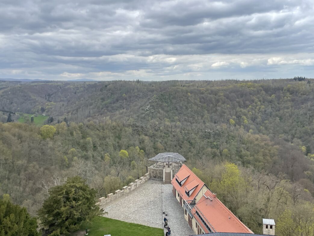 Blick vom Bergfried der Burg Falkenstein