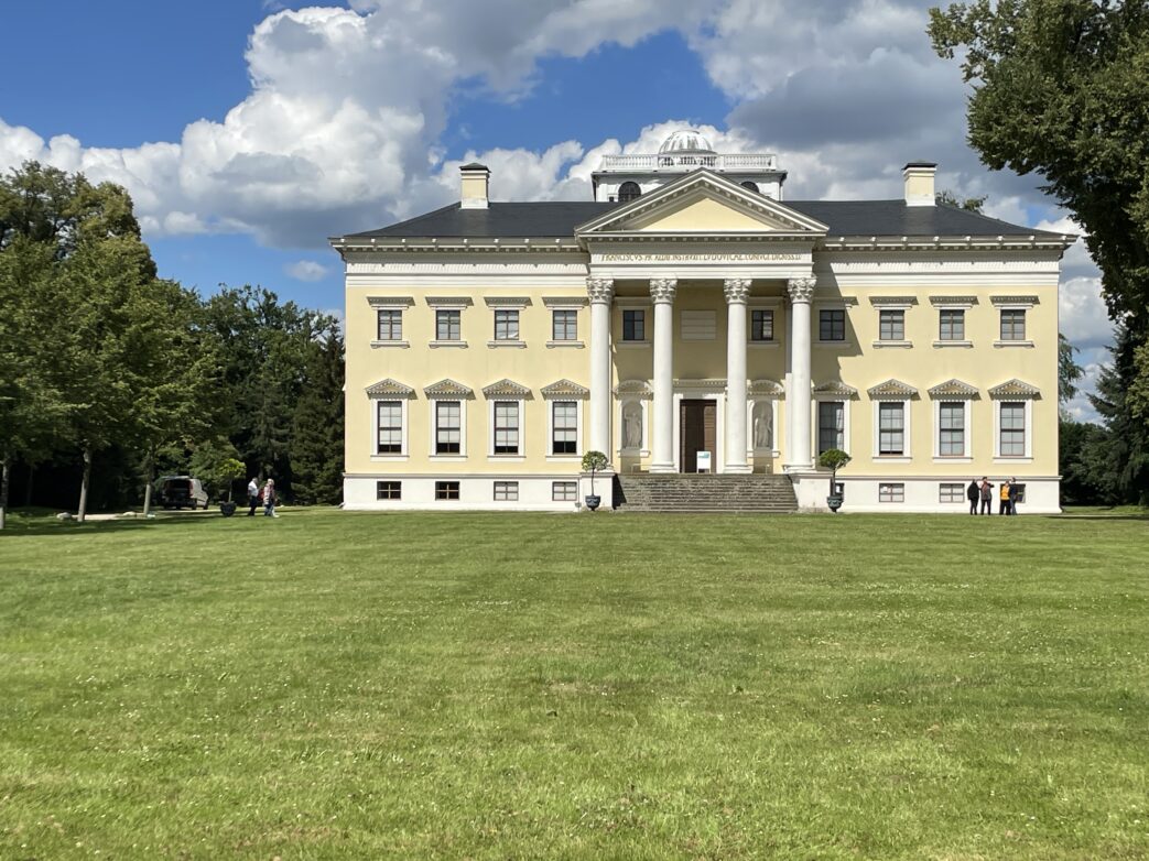 Schloss Wörlitz ist ein Meisterwerk des Klassizismus