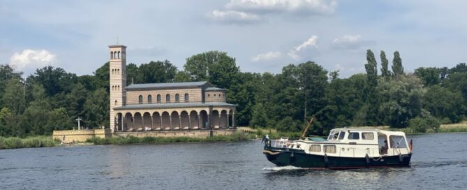 Potsdam.Sichtachse Heilandskirche