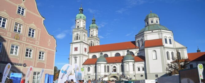 KE-6-PRB.JPG: Nicht nur an Markttagen zeigt sich Kempten von seiner strahlenden Seite.