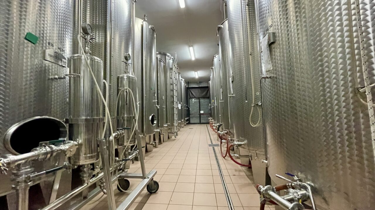 Cutrofiano.Wein.ApulienWeinkellerei Palama