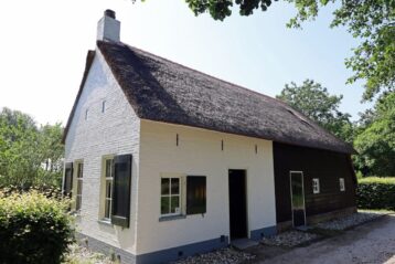 Die Häuser für die armen Familien waren einfach und pragmatisch gebaut.