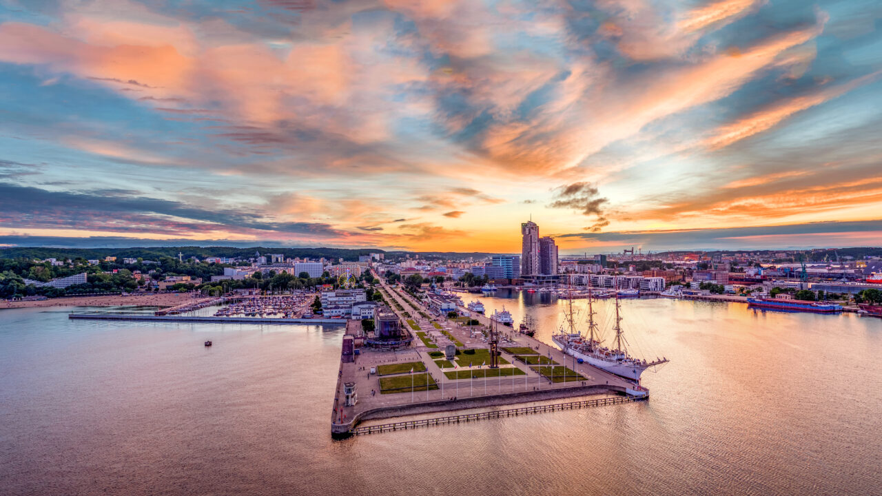 Gdynias einzigartige Stadtlandschaft geht direkt ins Meer über. Foto: J. Plichta